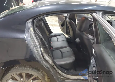 2018 Mazda Mazda3 Touring из США, поврежденный, VIN 3MZBN1V36JM170183